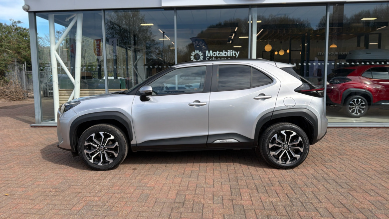 Toyota Yaris Cross 1.5 Hybrid Design 5dr CVT Hybrid Estate